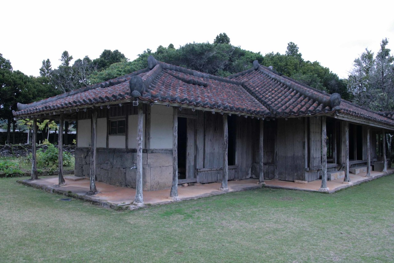 ・住んでいるうちは長持ちすえうが、無人状態が続くと急速に老朽化していく