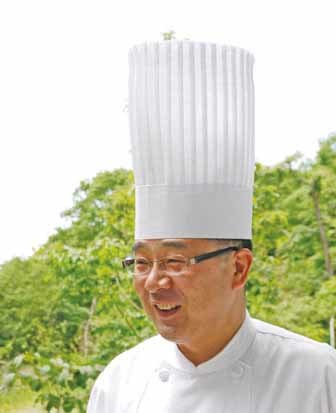 料理を担当した山際シェフ