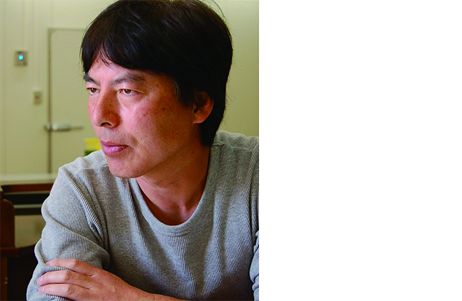 佐々木さんと共に仲間をまとめる村上さん